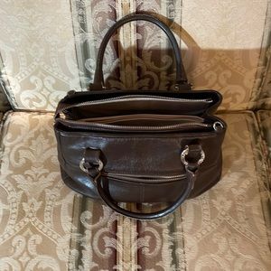 Beautiful brown Laura Valle leather bag.